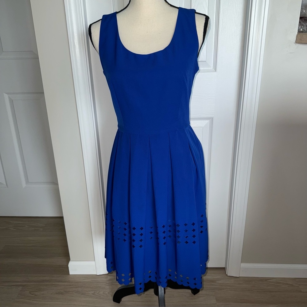 Brixon Ivy Vibrant Blue Sleeveless Dress with Eyelet Detail size small back zip